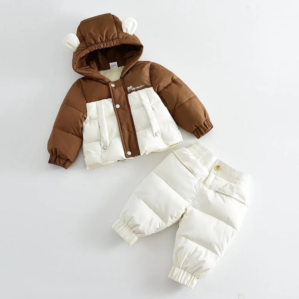 Зимски дводелен скафандер - јакна и панталони