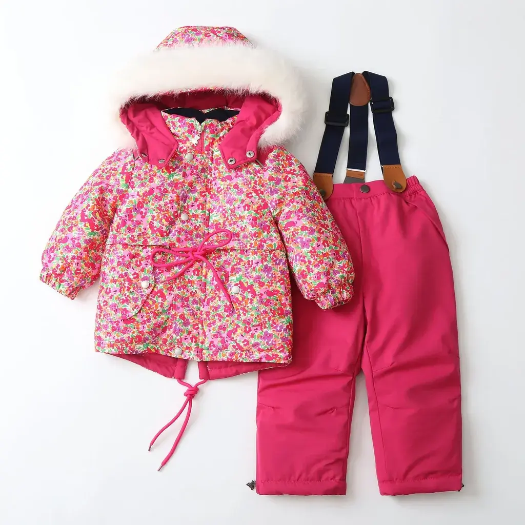 Детски зимски комплет со јакна и панталони