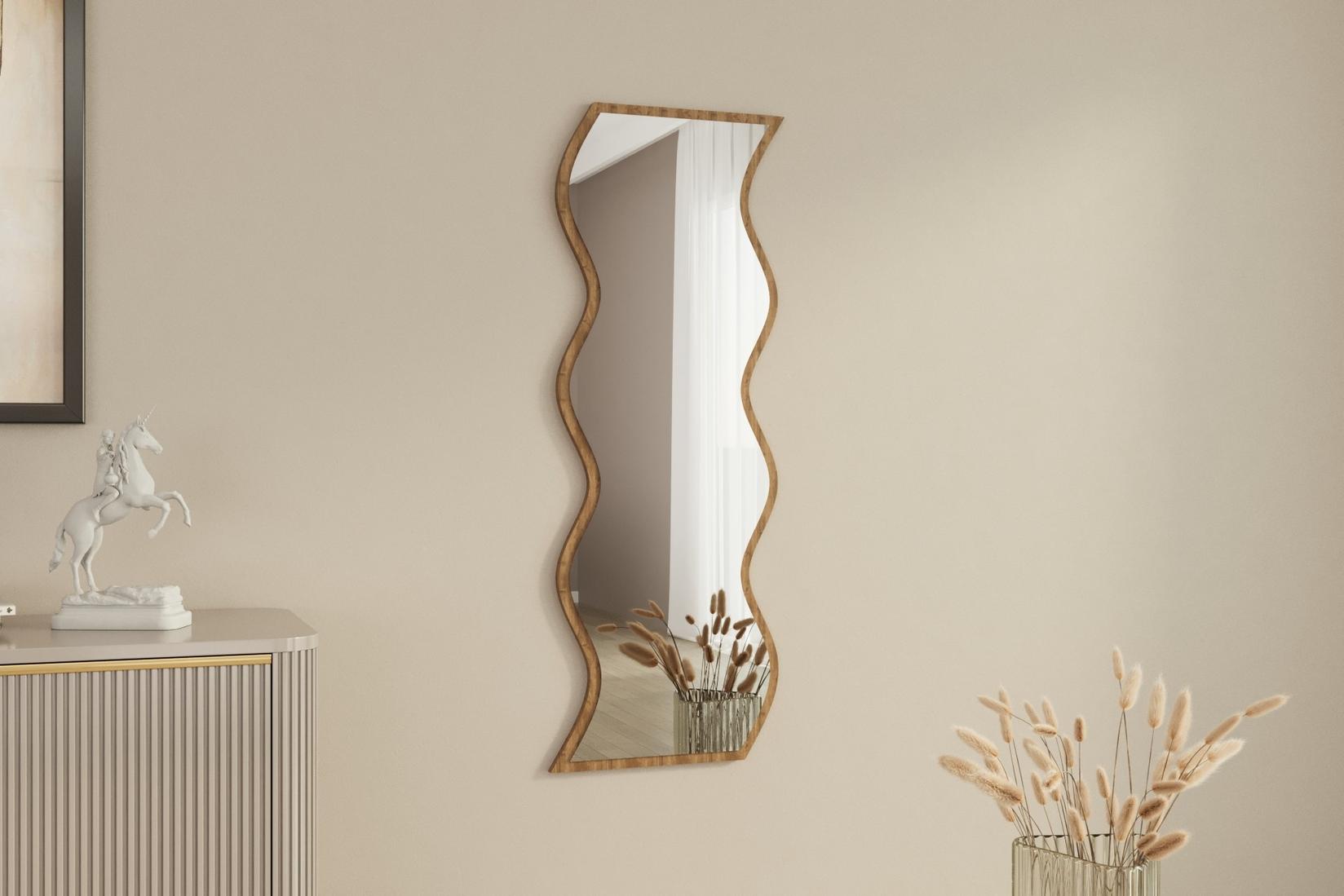 Бело огледало за дома „Хана"