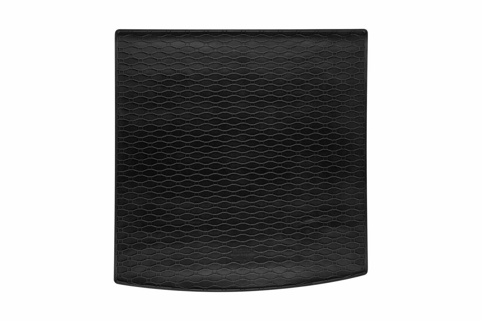 RIGUM Гумена Патосница за багажник за Volkswagen Golf 7 караван 2012-2019 во  горна положба на багажникот