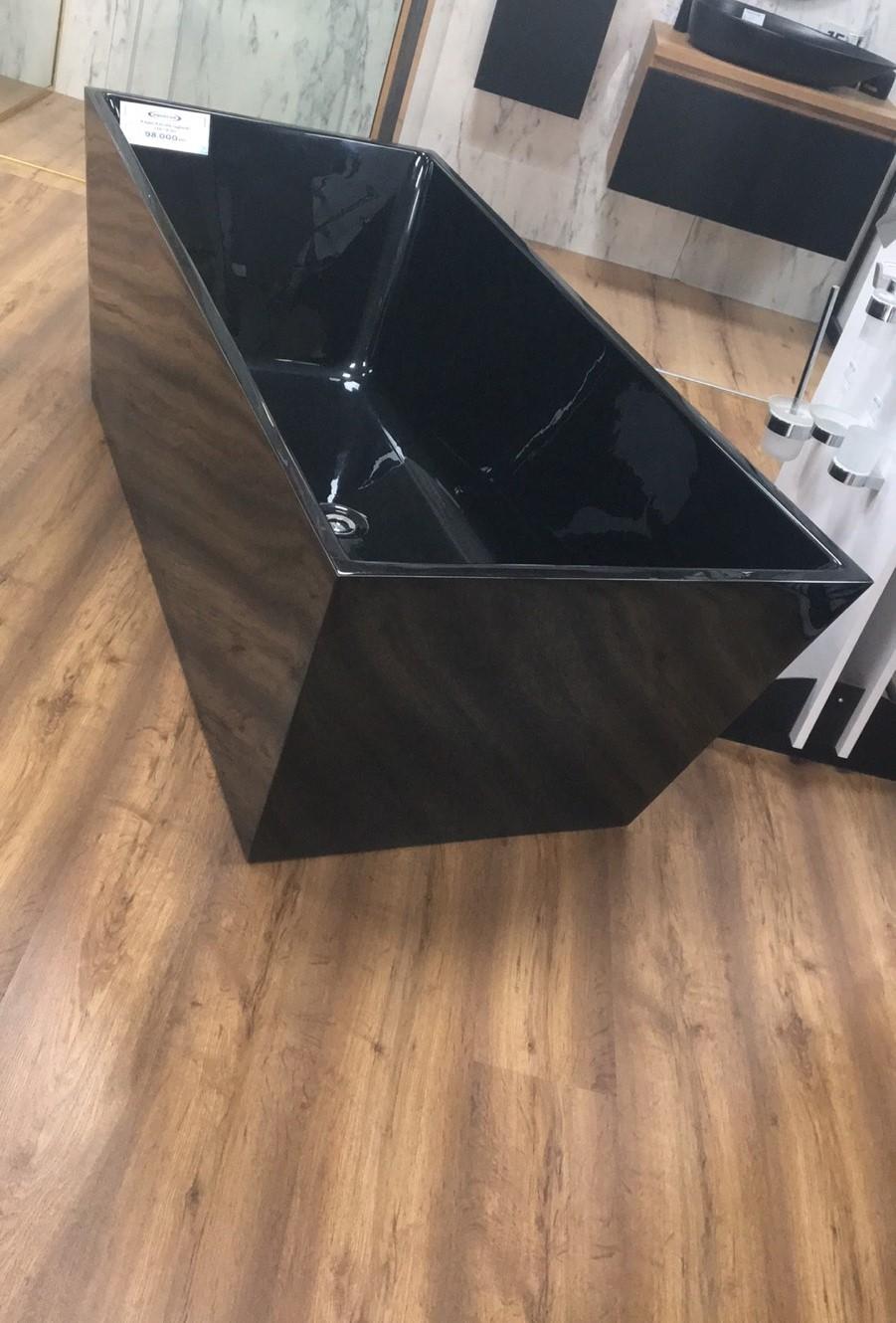 Aqualux Када Касиа Црна