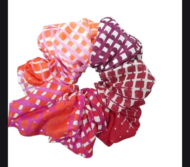 ARIA Стегач за коса -голем