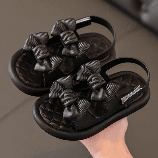 Детски гумени сандалки со панделки