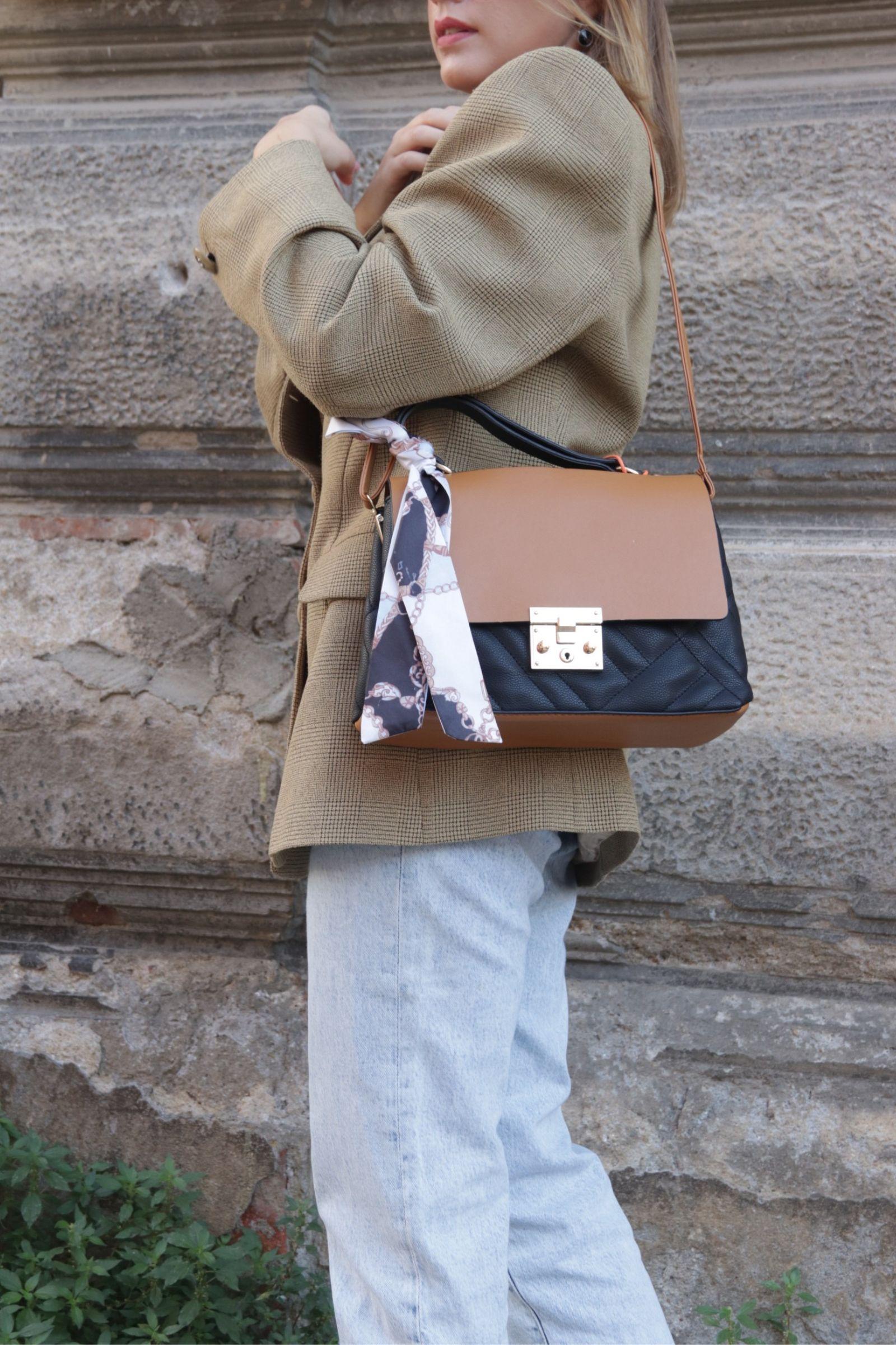DSN Чанта со горна рачка и марама 5973 - црно-кафева боја