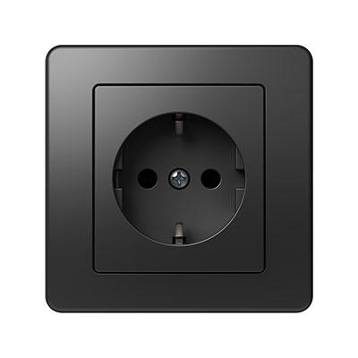 TEM Приклучок ii шуко економик црн со рамка