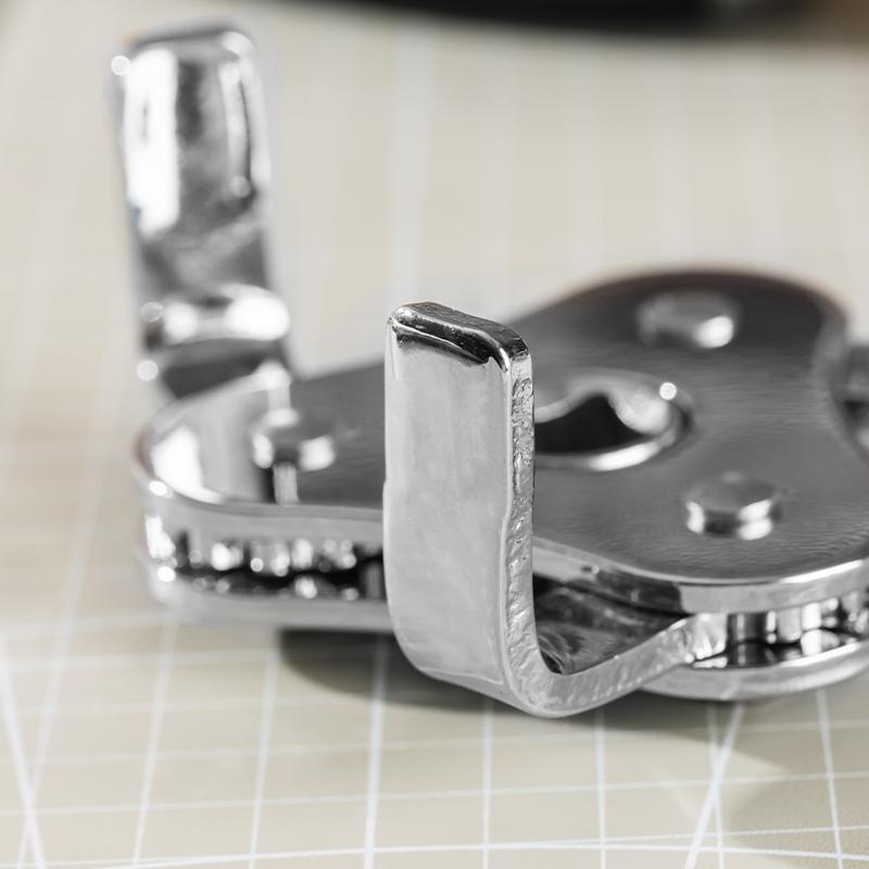 DELI Клуч за филтер со три крака 54-116мм