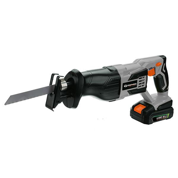 DAEWOO Акумулатрона пила 20V 3000spm