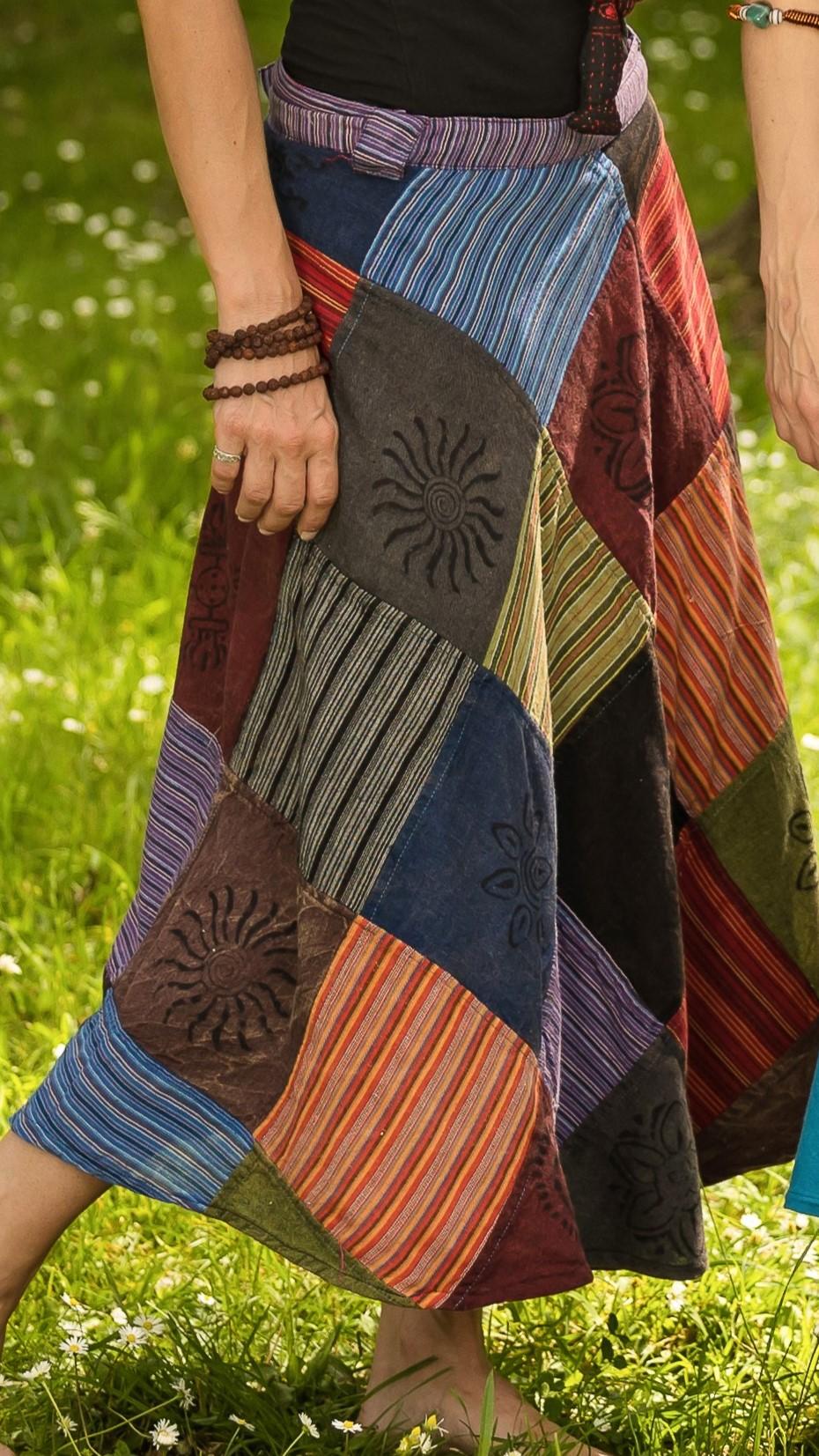 HIPPIE PLANET Здолниште со парчиња на преклоп - Универзална големина, принт