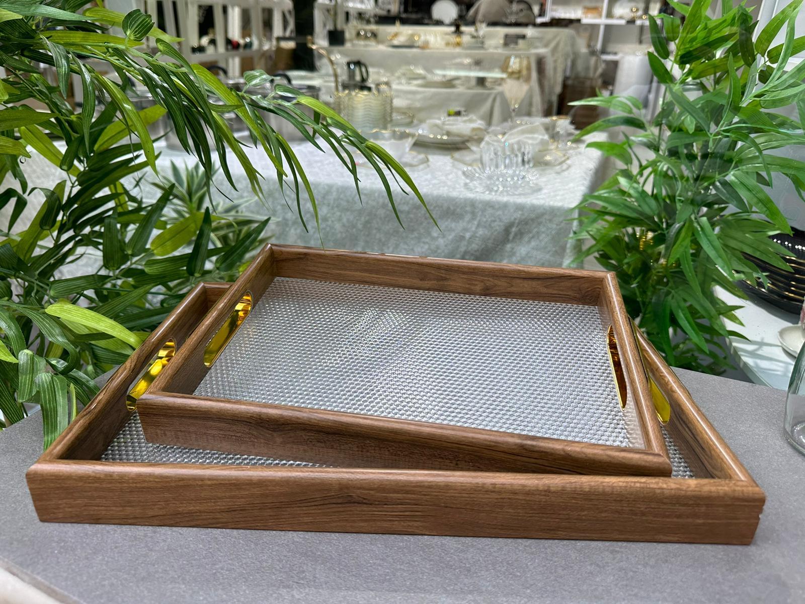 Послужавник