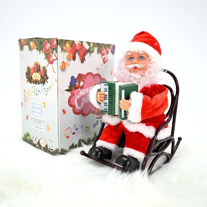 Новогодишен дедо мраз што седи со хармоника