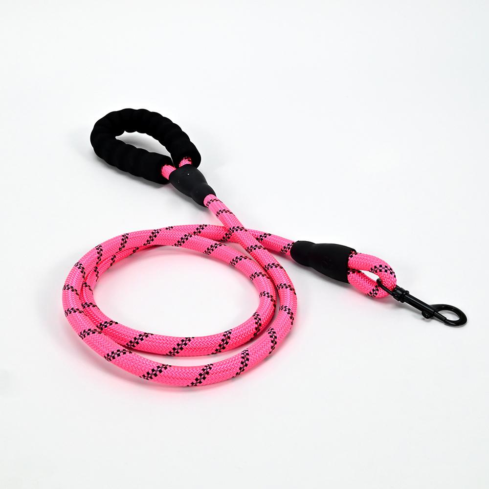 Поводник со гума за куче 150см.