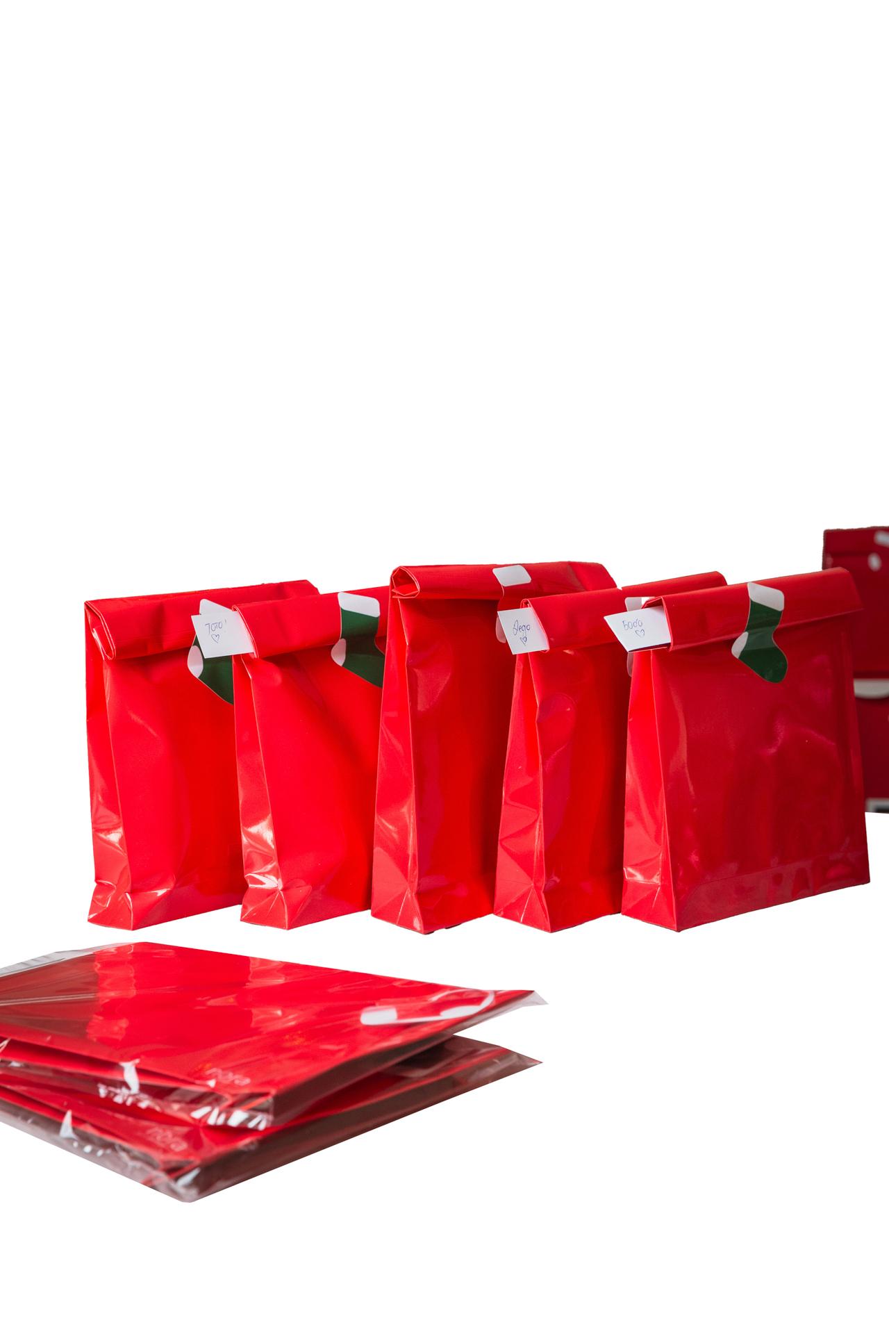 Nora package Secret Santa сет од пет сјајни ќеси црвени