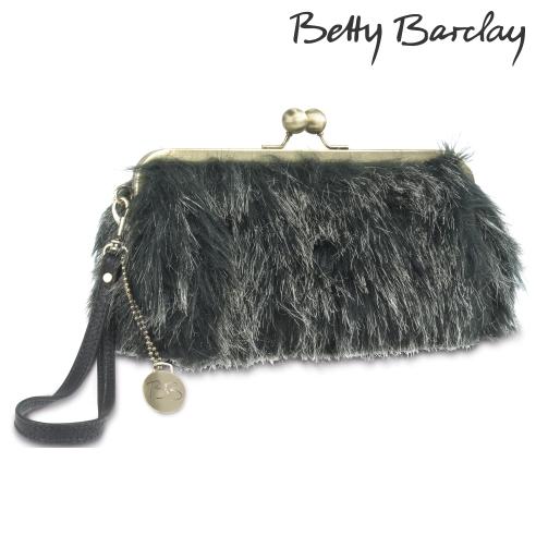 Чанта Бб Д-541 Ср 01 Рачна Со Крзно 26*6*13 Црна