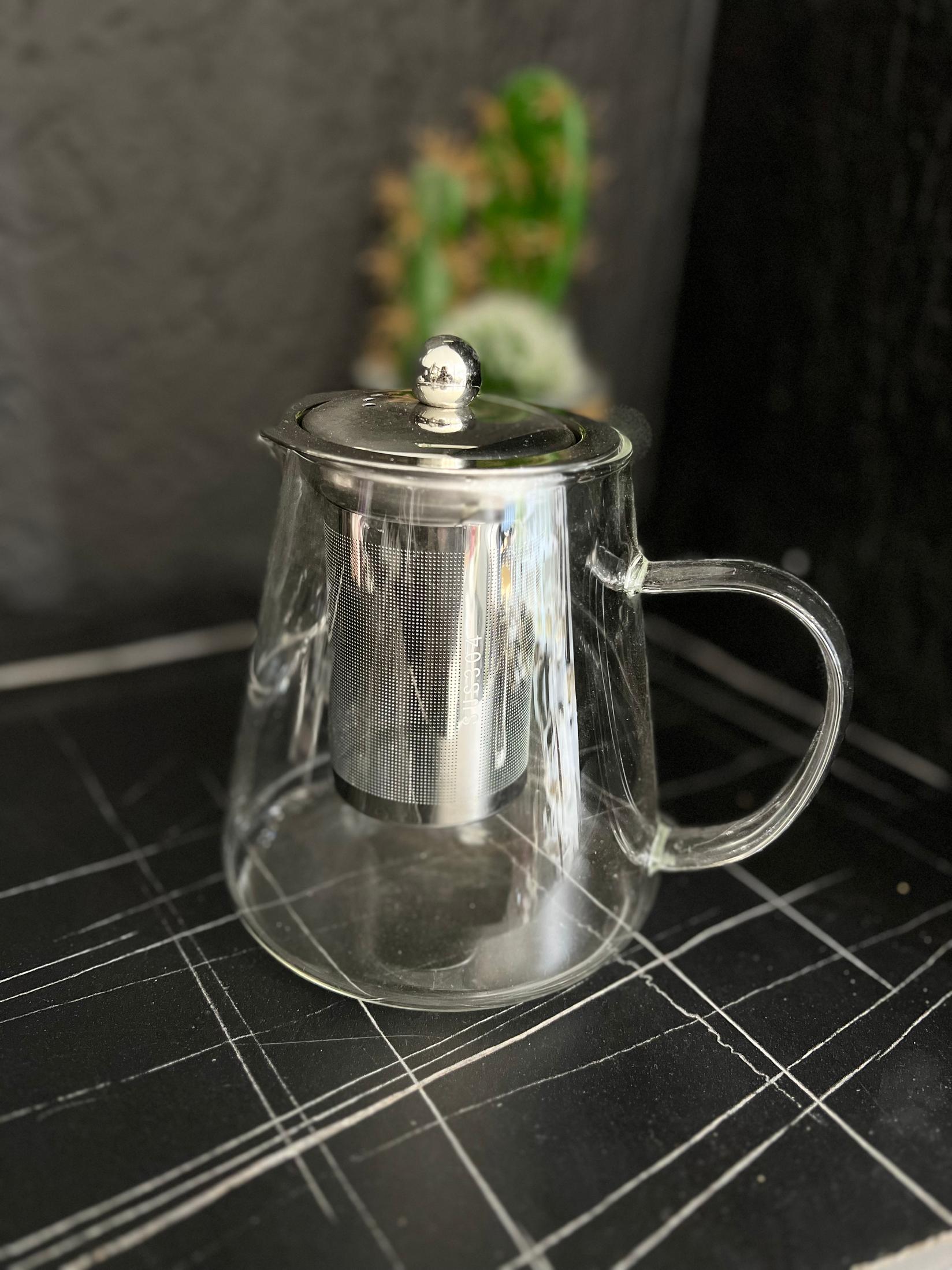 Стаклен чајник со филтер 850мл