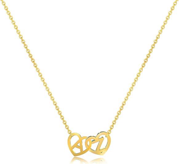 LUXARTO JEWELRY Ланче изработено со две букви и срца AZ