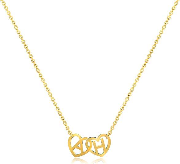 LUXARTO JEWELRY Ланче изработено со две букви и срца AH