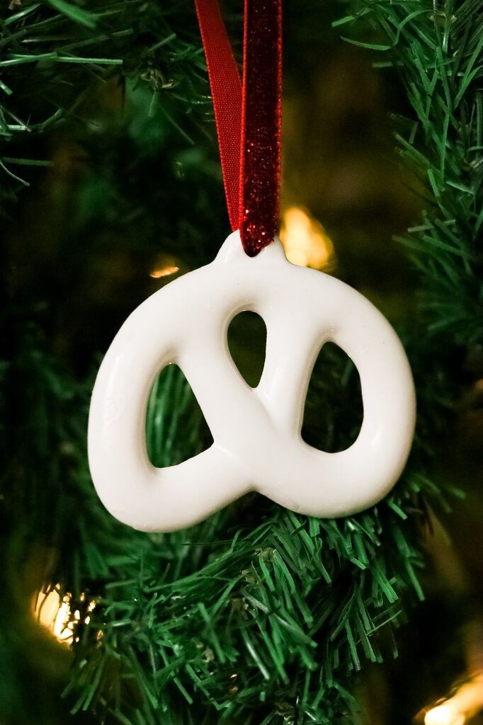 Аберто Дизајн Божиќна декорација BSY511, бела