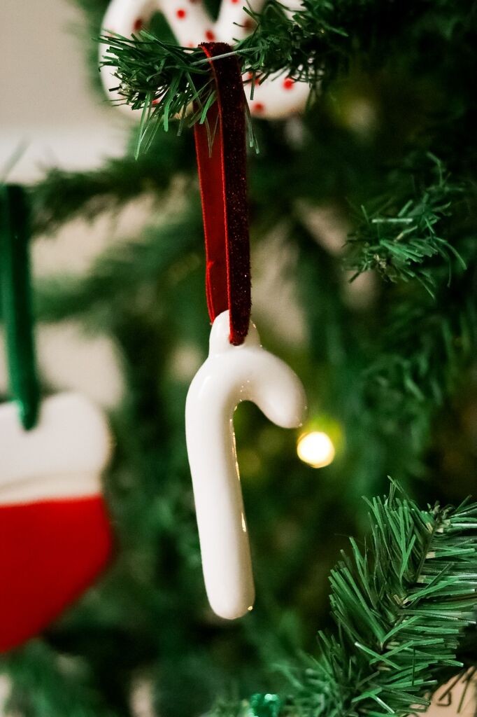 Аберто Дизајн Божиќна декорација BSY516, бела