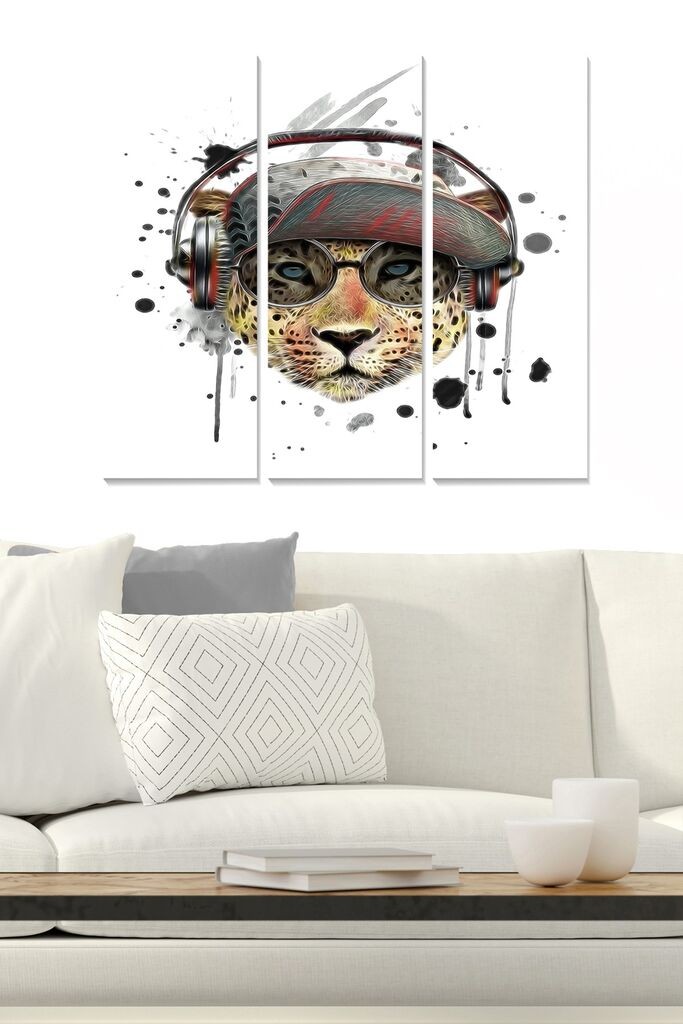 Wallity Слика со LED Осветлување Windows Statue, 44x66 cm