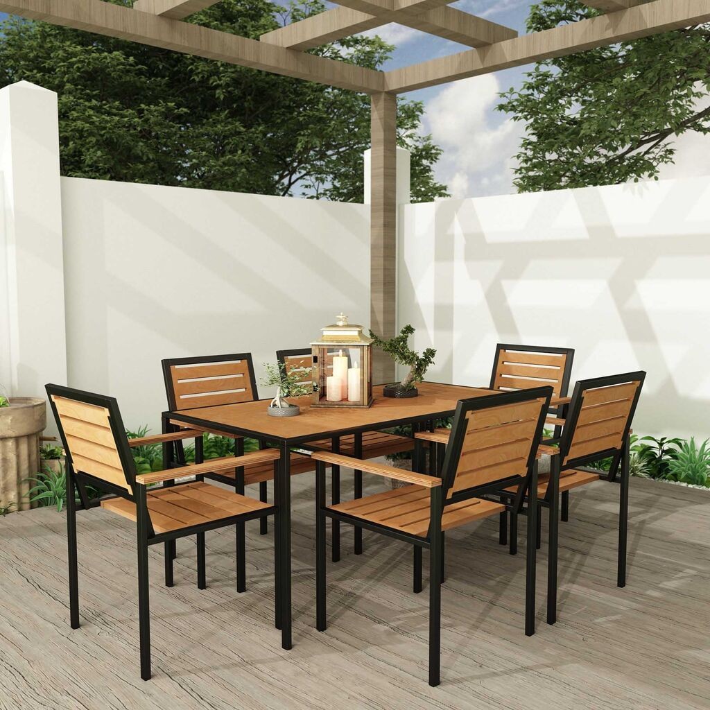 Маса и столчиња за градина „Хана Хоум", сет од седум модели, 6 столчиња и маса