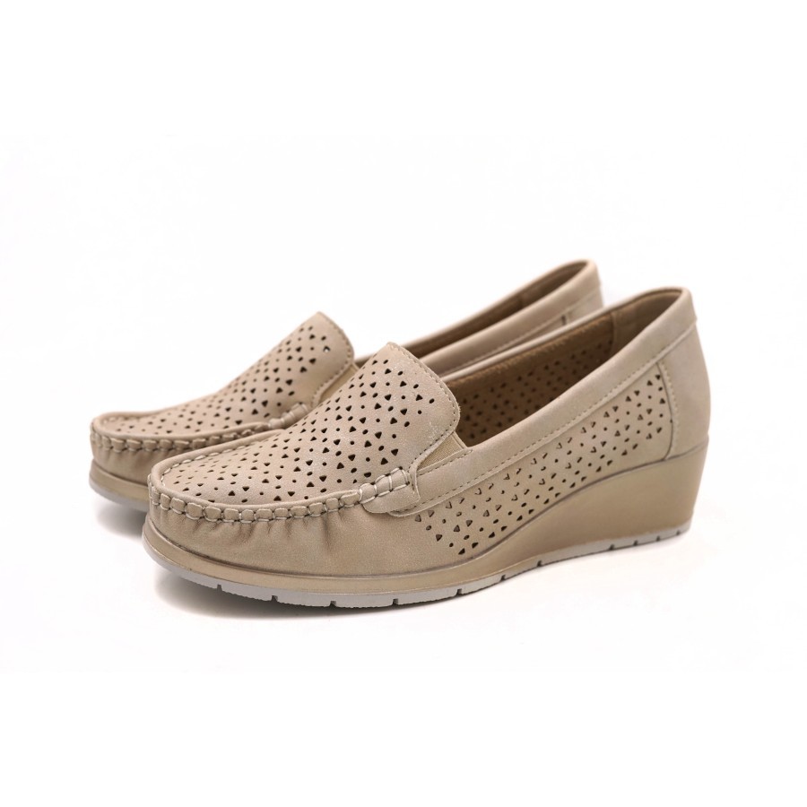 Soft Женски чевли крем