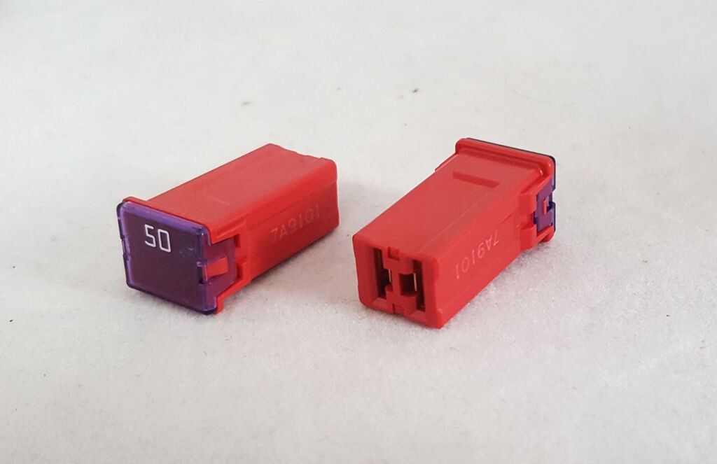 Trifa SI211 50A JP SB Тип J Автоосигурач H=27.2 mm 12050-211-195