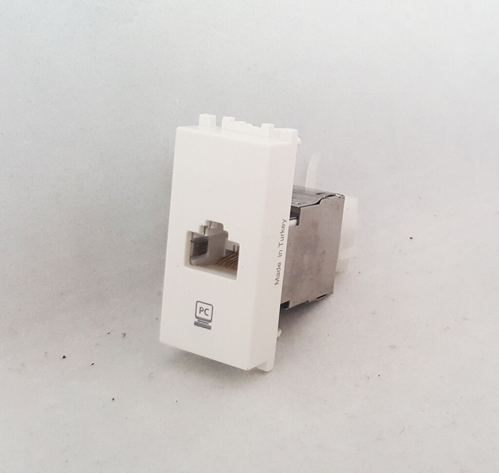 Alfa Electric Цат6 мрежен конектор бел Оптима 90861581