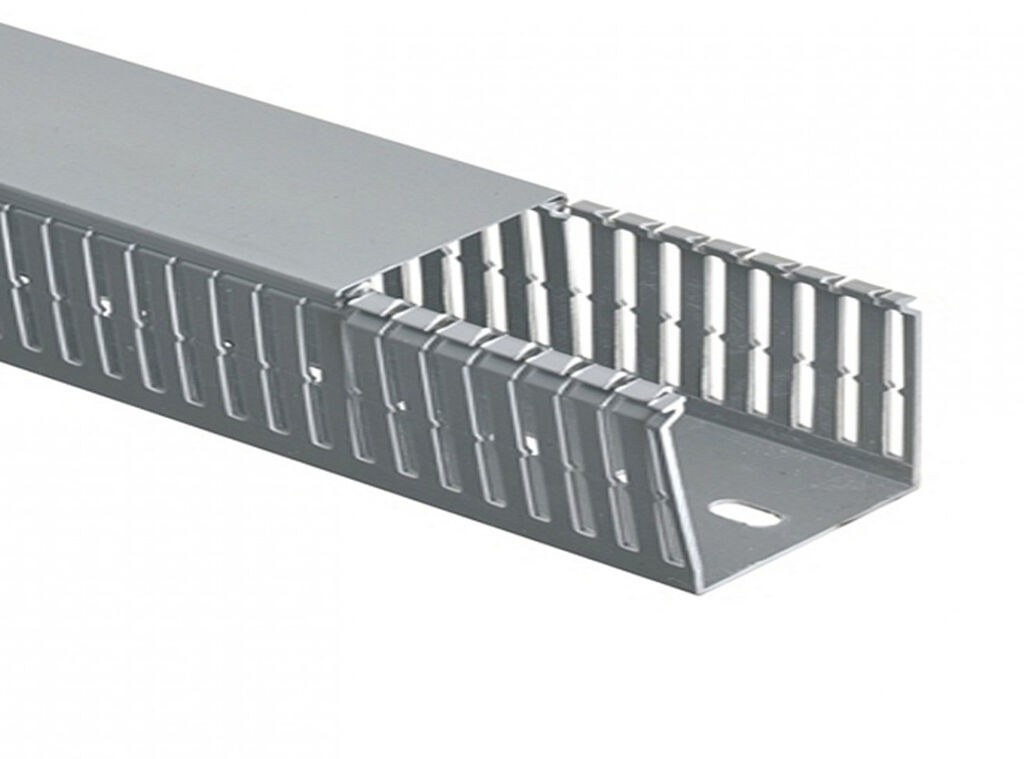 Alfa Electric Канал пластичен перфориран 80x60 mm