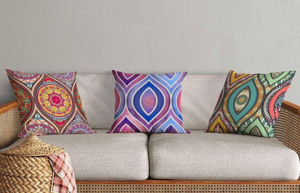 Комплет декоративни навлаки за перници Aberto Design HMI-KIR-111, 43 x 43 см, 3 парчиња, повеќебојни