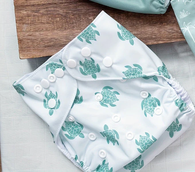 Гаќички за широк повој со арпсорбирачка крпа различни дезени