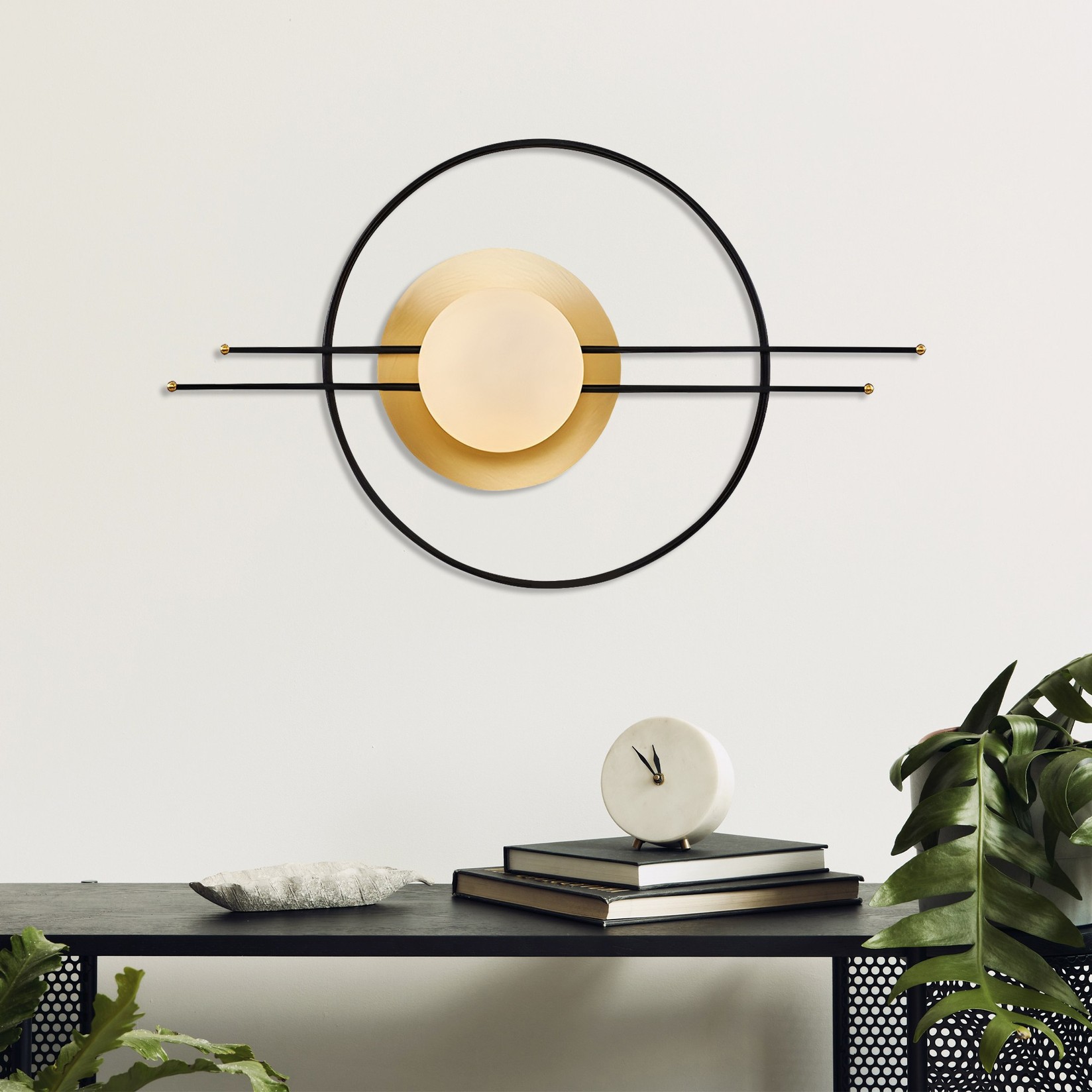 Dzидна светилка Opviq, црна