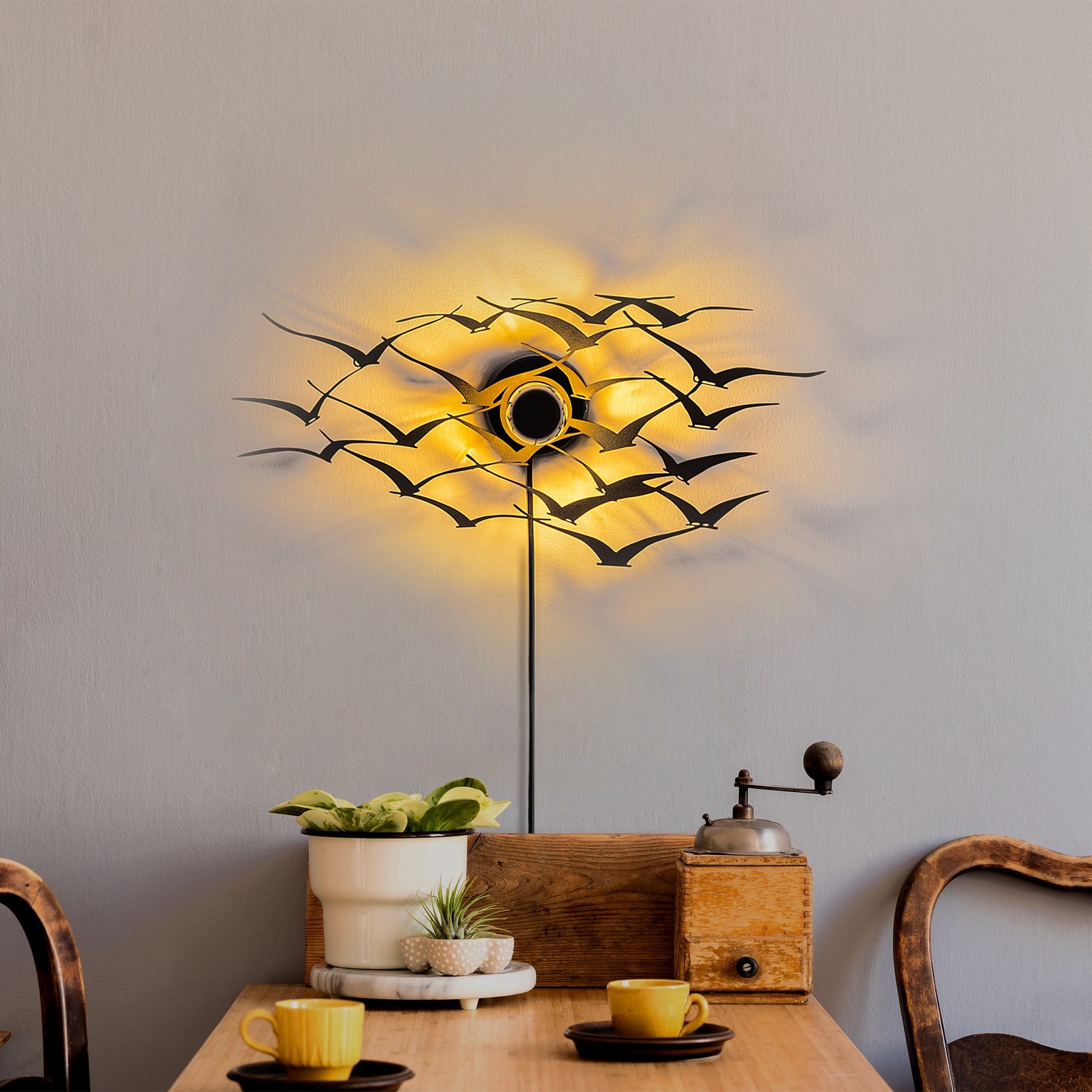 Dzидна светилка Opviq, црна