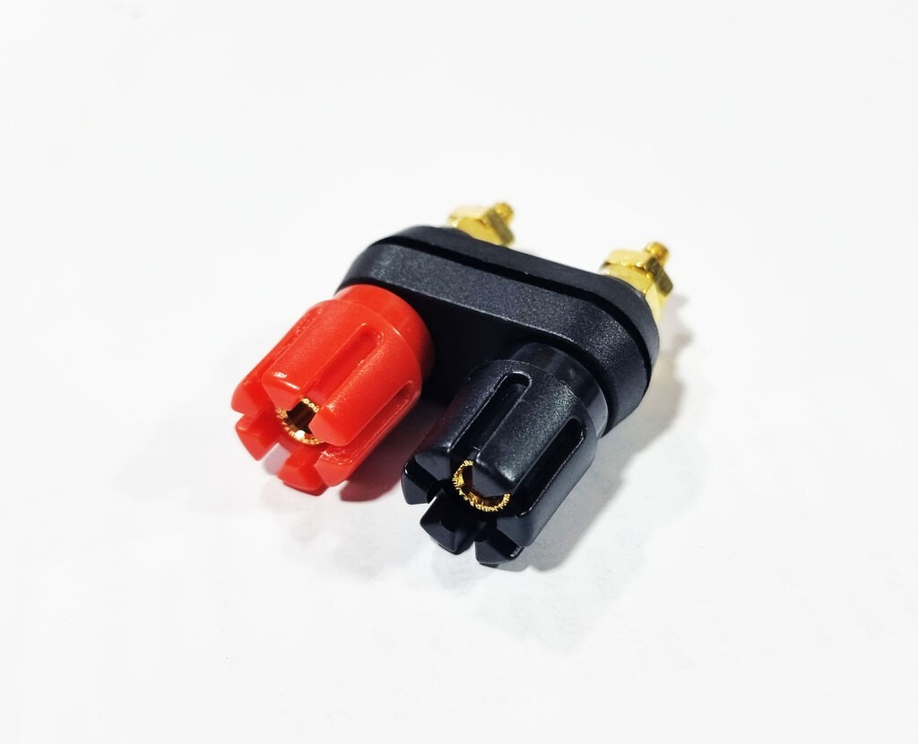 Alfa Electric Дупли женски банана приклучоци црвена + црна – BC-103