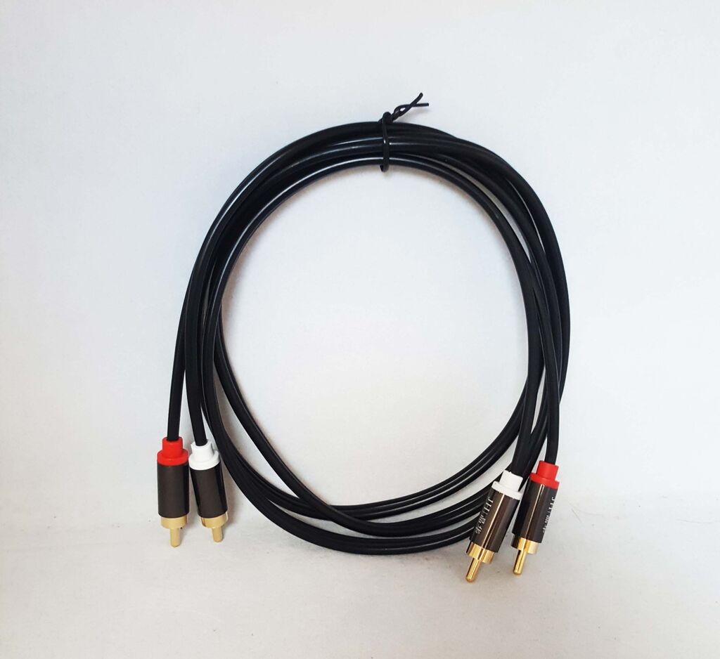 Alfa Electric 2xPIN во 2xPIN 1.5м аудио кабел со метални конектори