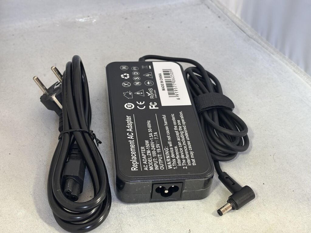 Адаптер за лаптоп 19.5V 7.7A 150W 5.5x2.5mm (компатибилен за ASUS)