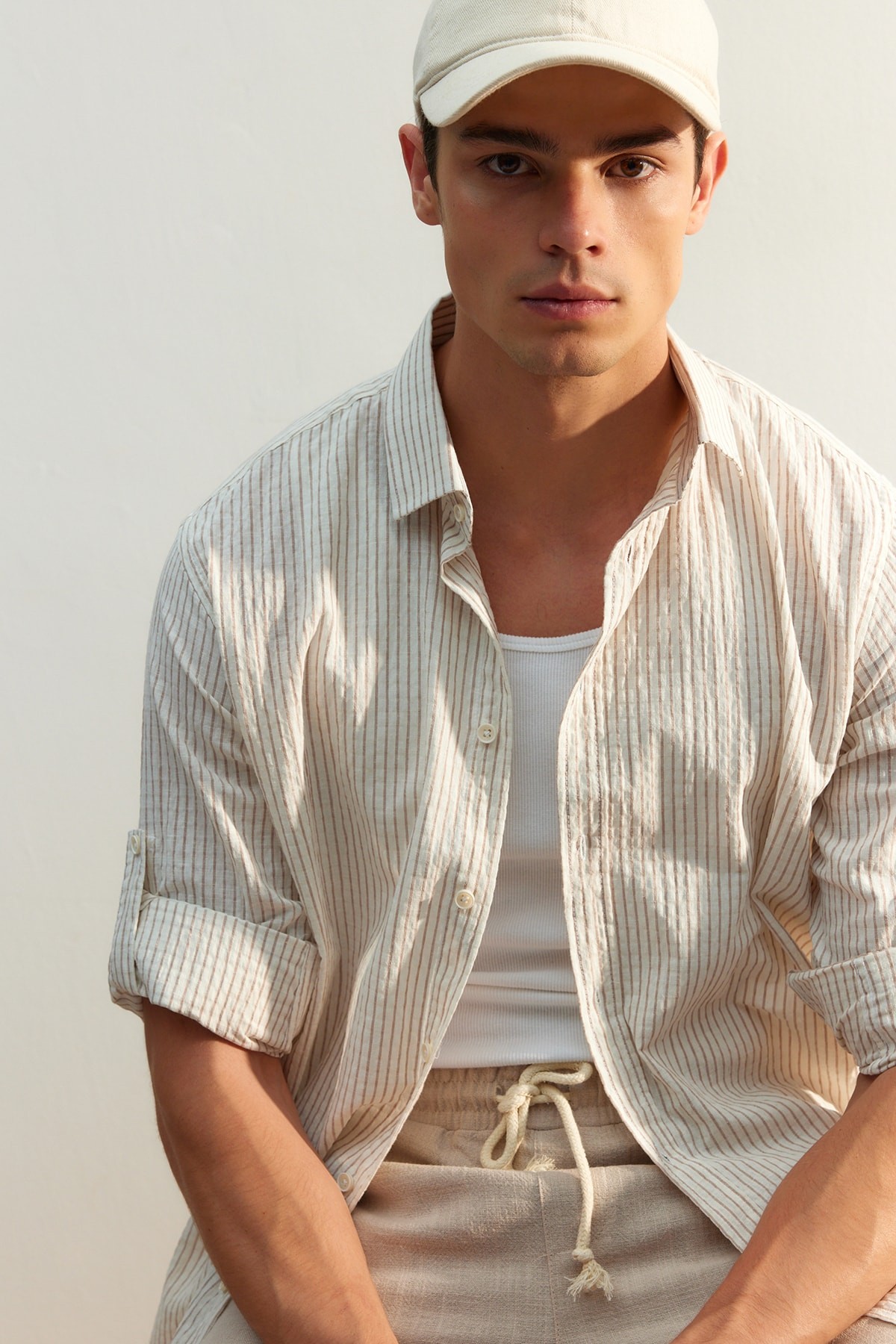 Trendyol Машка Кошула Крем