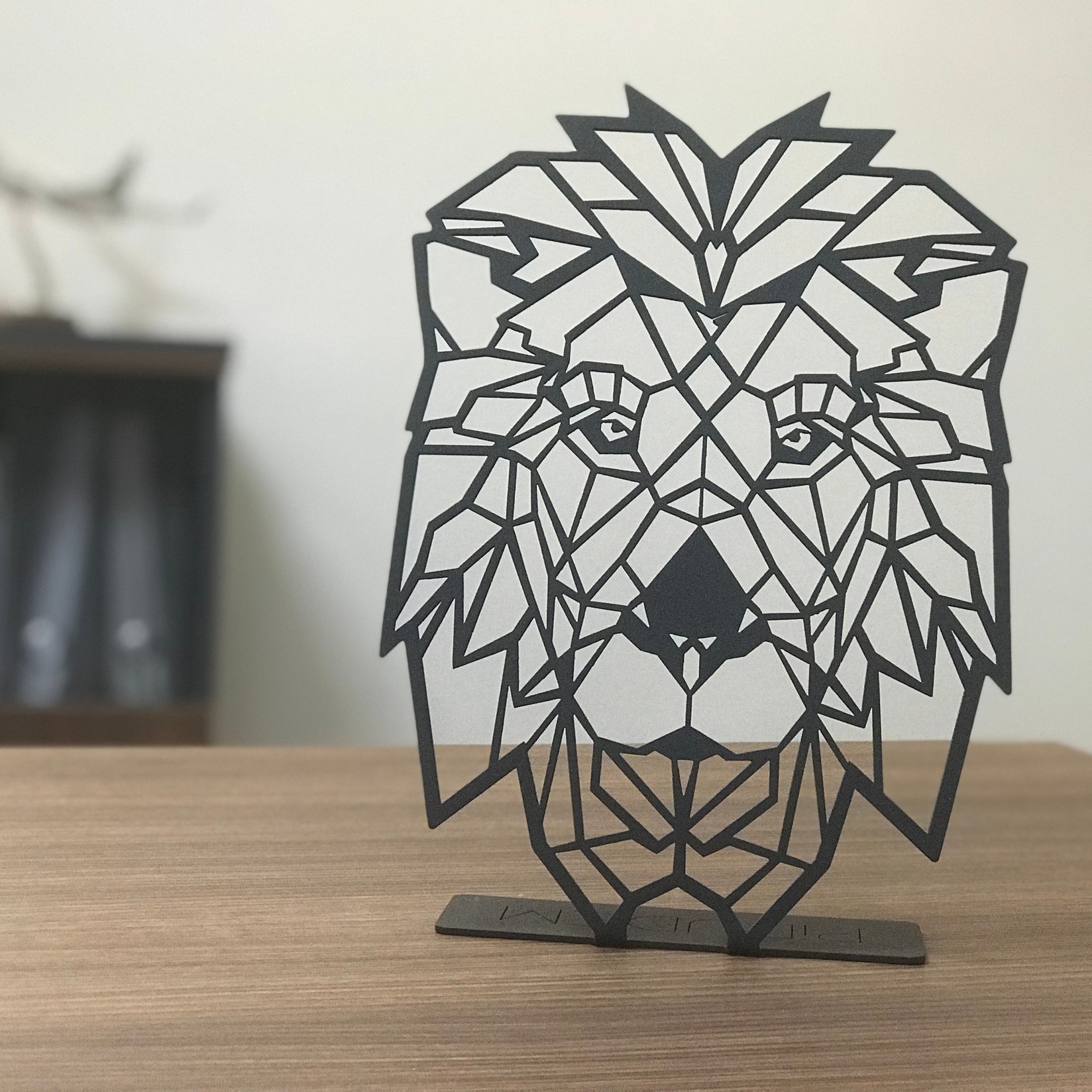 Декоративна фигура Аслан Под од Аберто Дизајн, 2 мм, црна