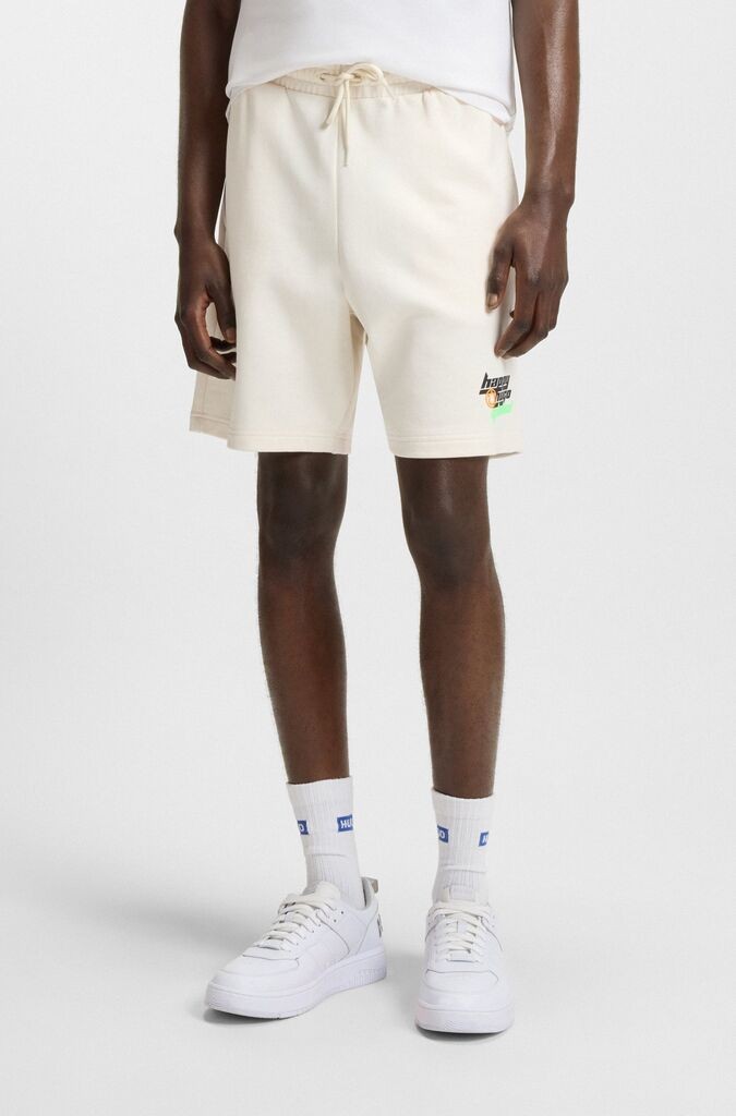 HUGO Машки Шорцеви