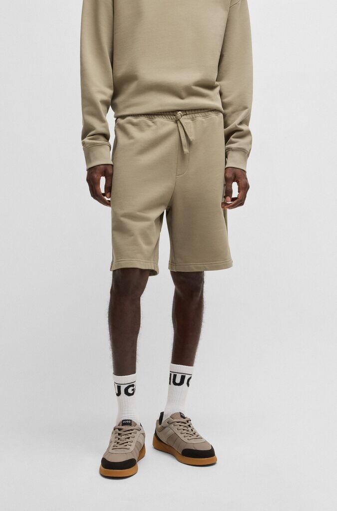 HUGO Машки Шорцеви