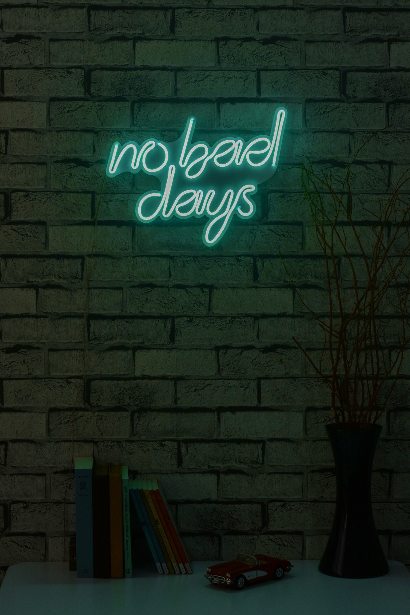 Wallity Wall LED декорација Без лоши денови, 375 см, IP67, 12V, сина