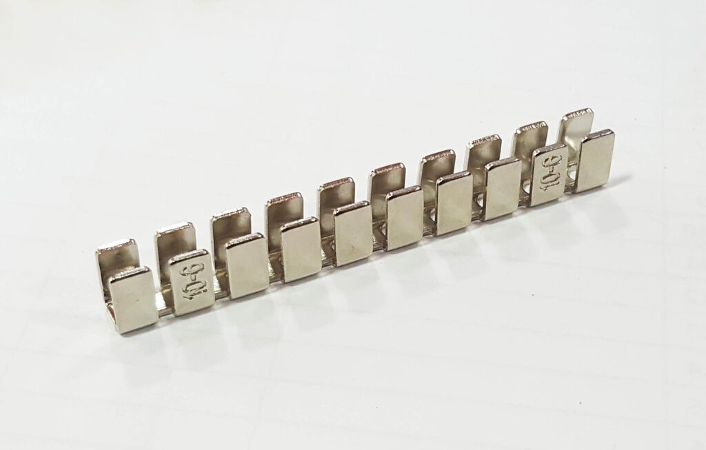 Alfa Electric Краткоспојник за ВС клема 10m AEFBi10-6