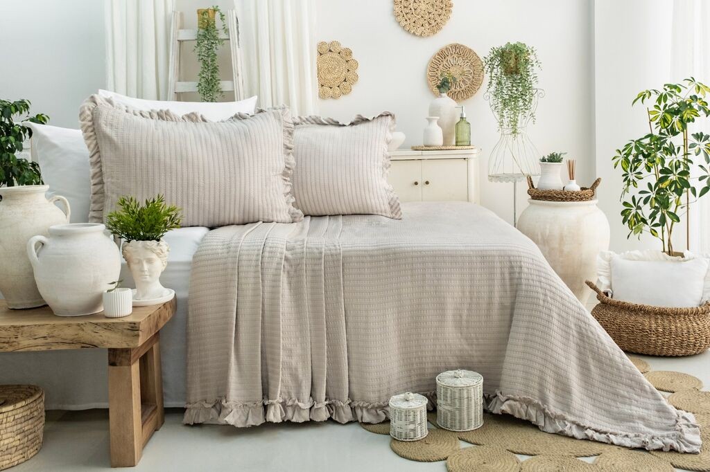 Комплет постелнина L'essentiel Maison Martha, 240x260 cm, крем