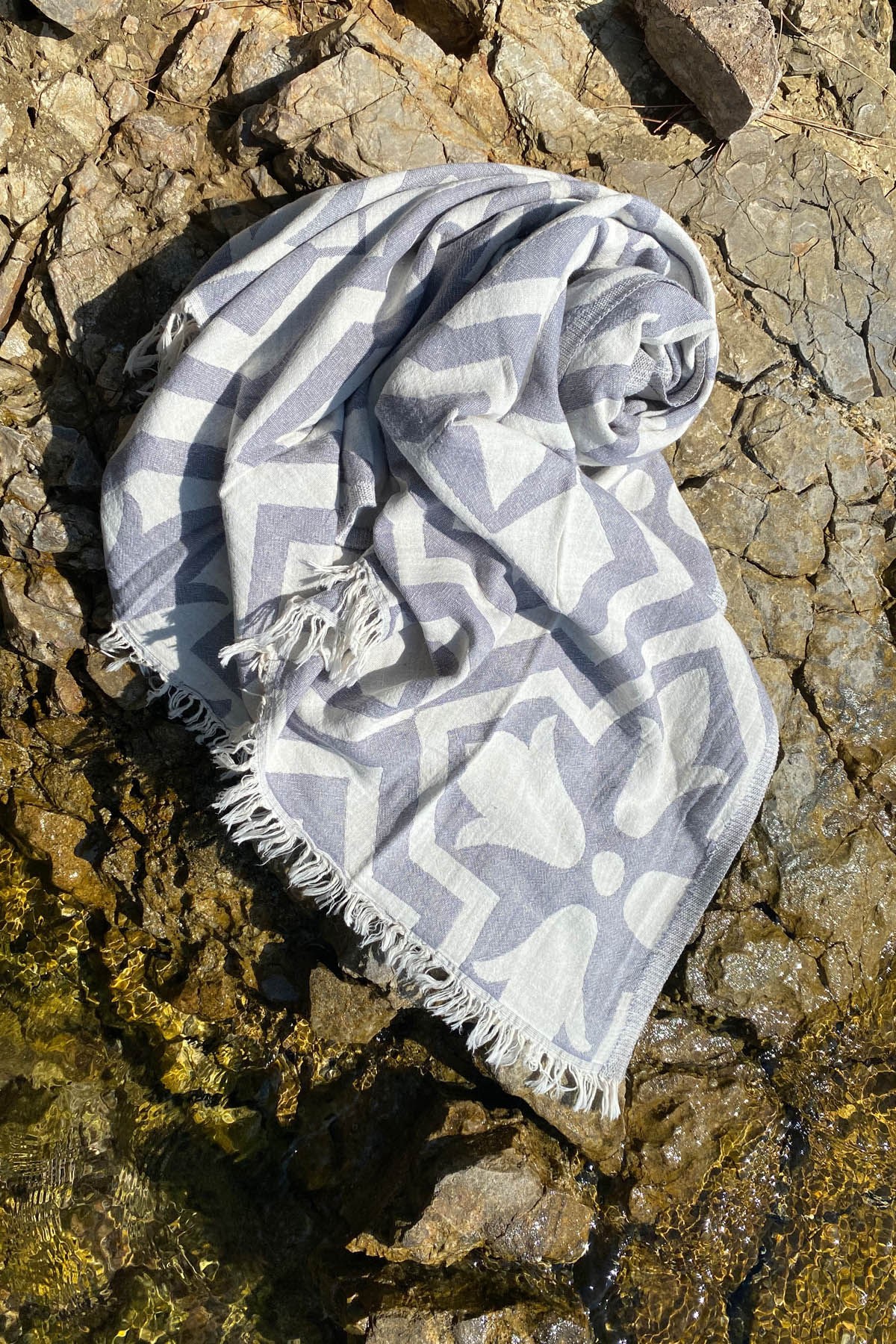 L'essentiel Maison пешкир за плажа 90x170cm сива боја