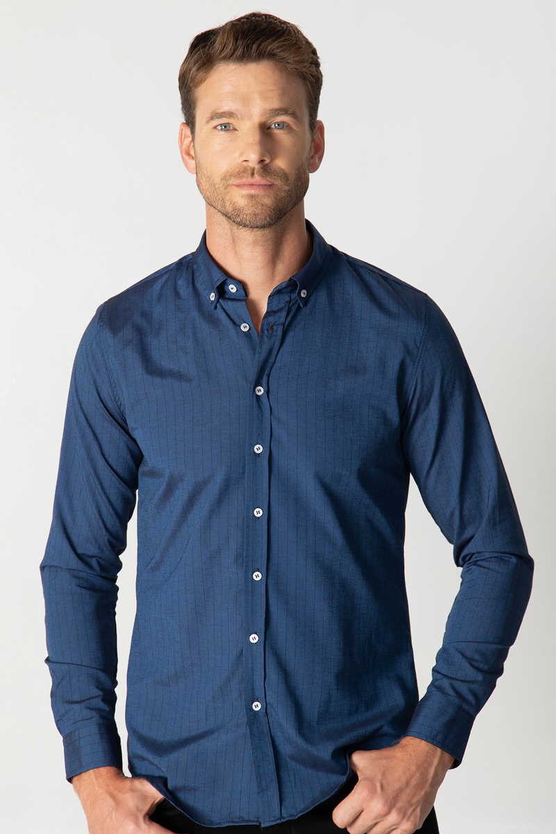 TUDORS Slim Fit кошула Морнарско сина