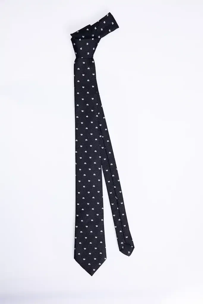 Tudors Црна Вратоврска