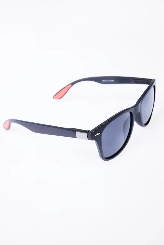 Tudors Еднобојна Црна Очила За Сонце