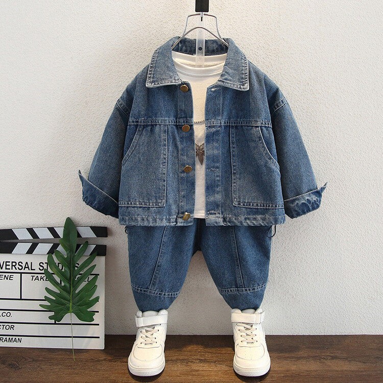 Фармерски комплет јакна и фармерки