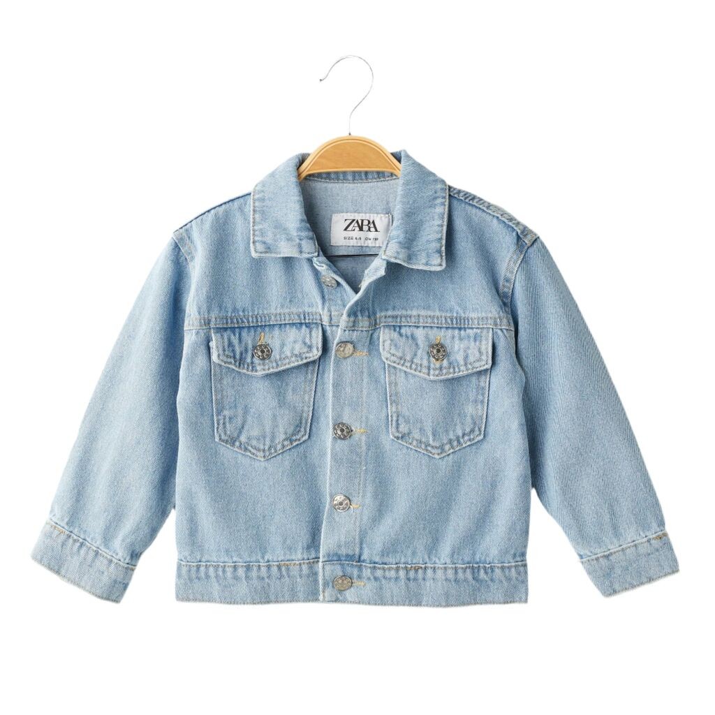 Фармерска јакна со копчиња