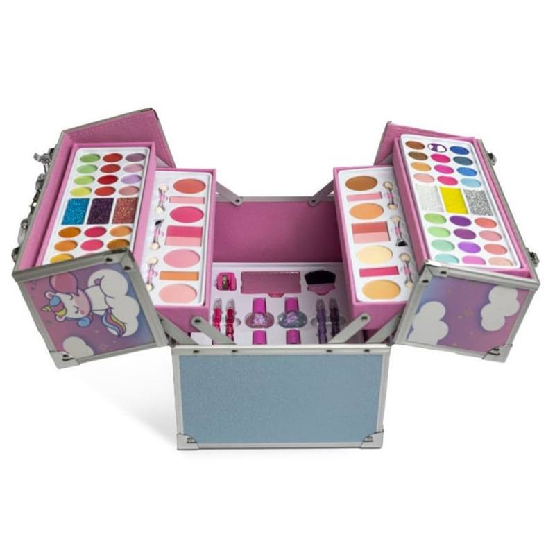 Martinelia  Сет Шминки во Куферче,