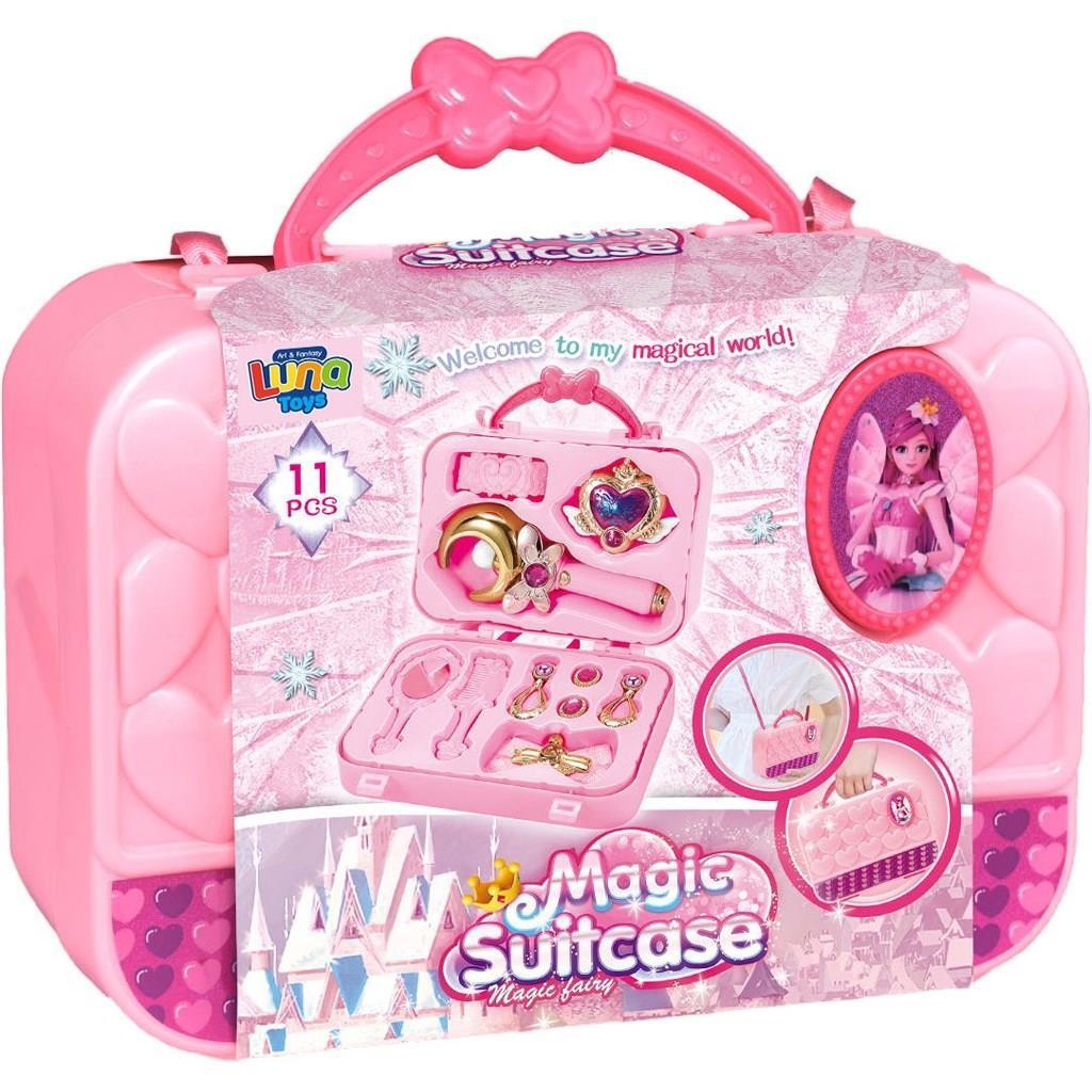 Диакакис Куфер со Модни Додатоци